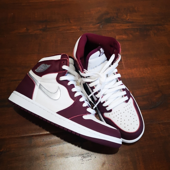 Jordan 1 Bordeaux 7M/8.5W - Picture 1 of 4